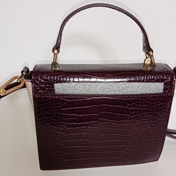 CALVIN KLEIN CROCODILE CROSSBODY BAG - Picture 3 of 7